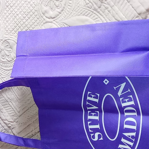 Steve Madden tote bag NWOT - Picture 2 of 3